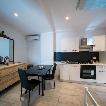 Liberty House Apartment Верона Екстериор снимка
