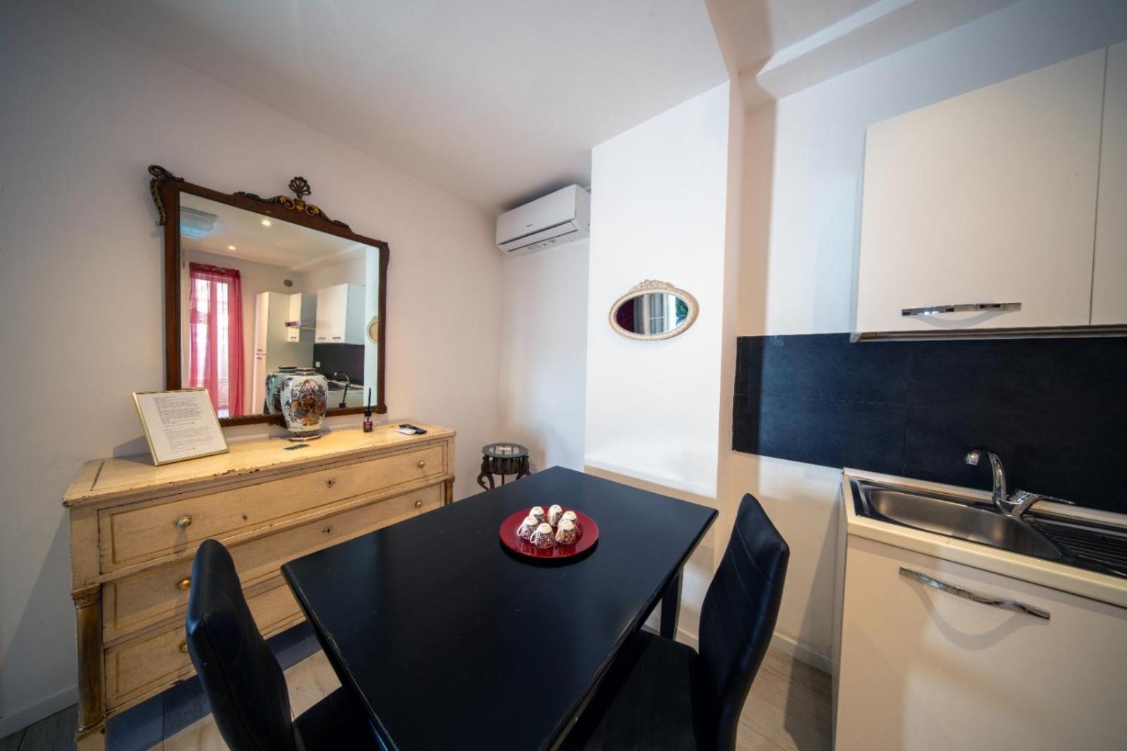 Liberty House Apartment Верона Екстериор снимка