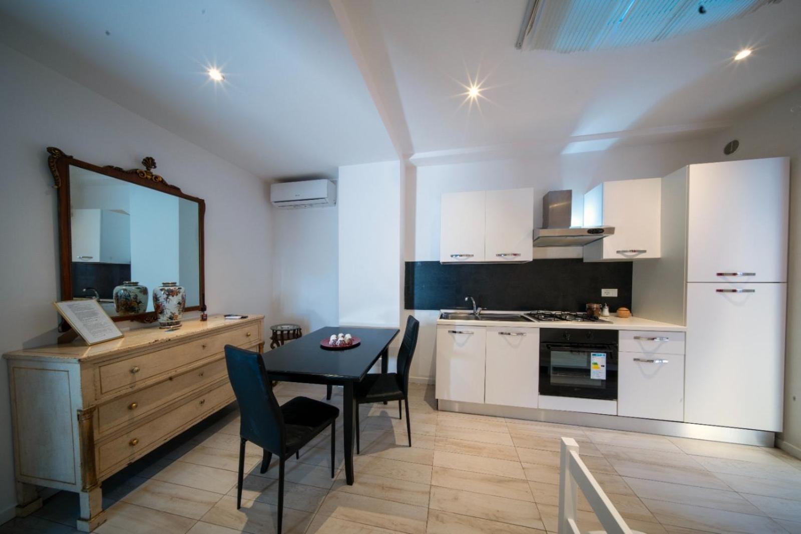 Liberty House Apartment Верона Екстериор снимка